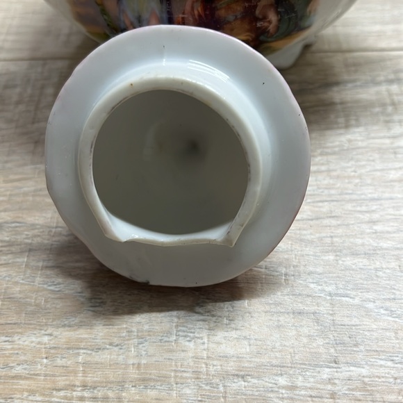 Vintage creamer Victoria, Austria. - Picture 3 of 7